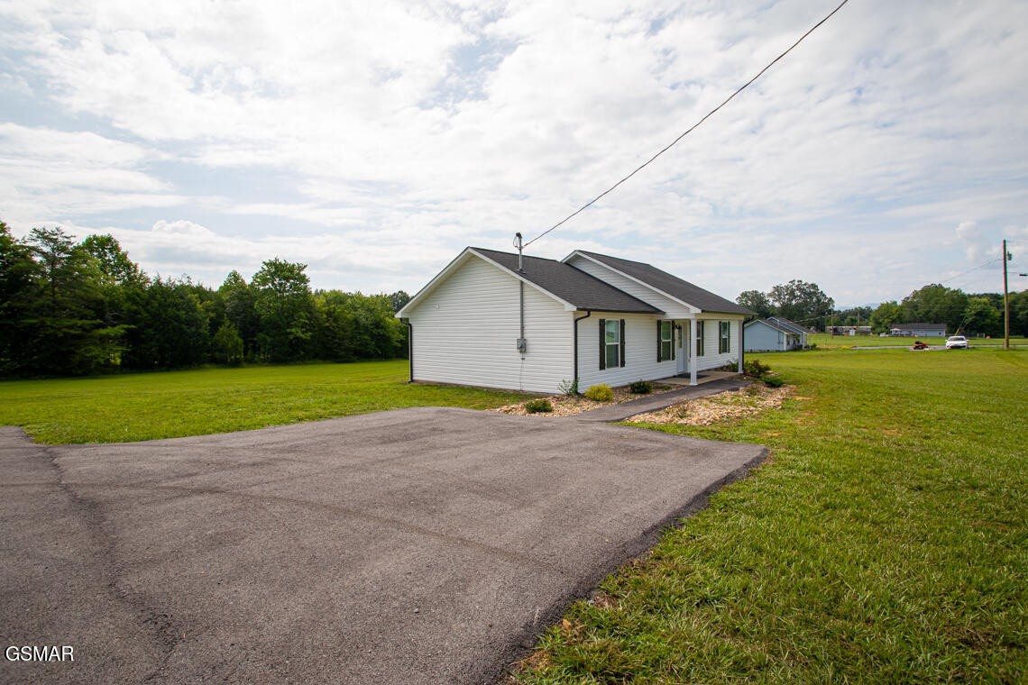 322 Harrison Ferry Road White Pine, TN 37890 - Photo 7 of 39