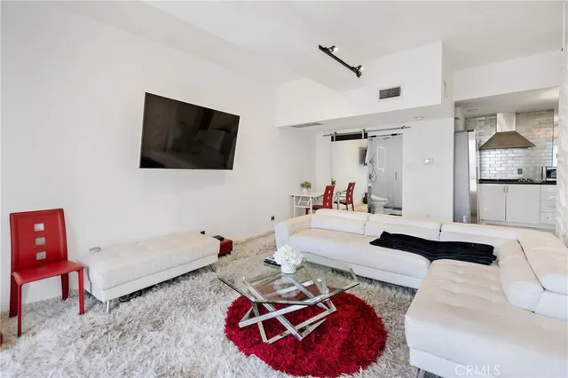 $468,888 | 800 West 1st Street, Unit 2206, Los Angeles, CA 90012