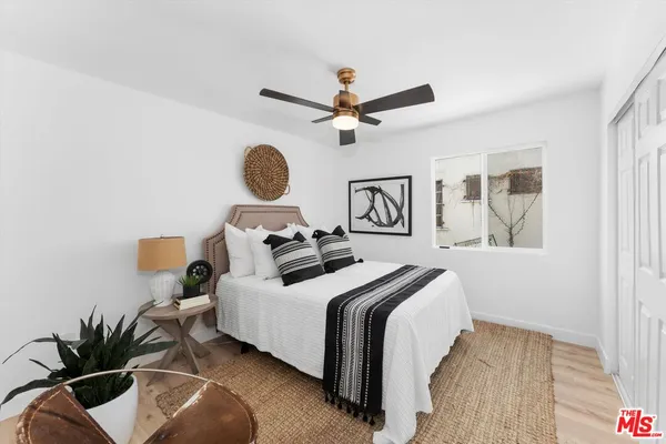 $1,198,900 | 3815 West 60th Street, Los Angeles, CA 90043