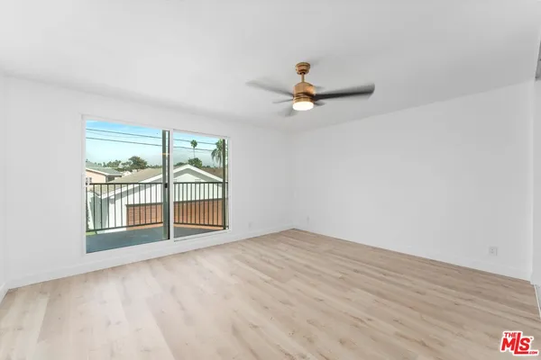 $1,198,900 | 3815 West 60th Street, Los Angeles, CA 90043