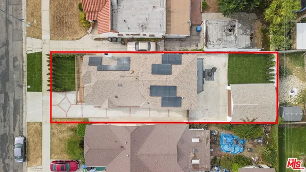 $1,198,900 | 3815 West 60th Street, Los Angeles, CA 90043