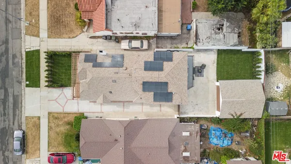 $1,198,900 | 3815 West 60th Street, Los Angeles, CA 90043