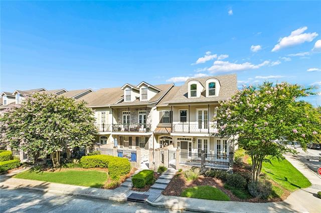 201 Rue Esplanade Mandeville, LA 70471 - Photo 3 of 44