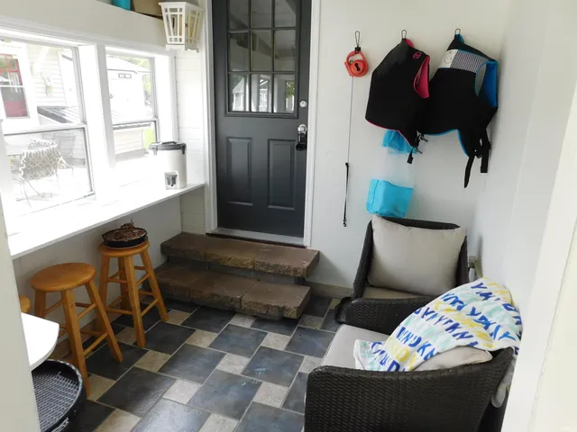 $199,000 | 2 EMS B1D Lane, Leesburg, IN 46538