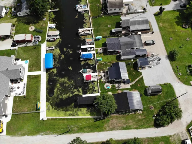 $199,000 | 2 EMS B1D Lane, Leesburg, IN 46538