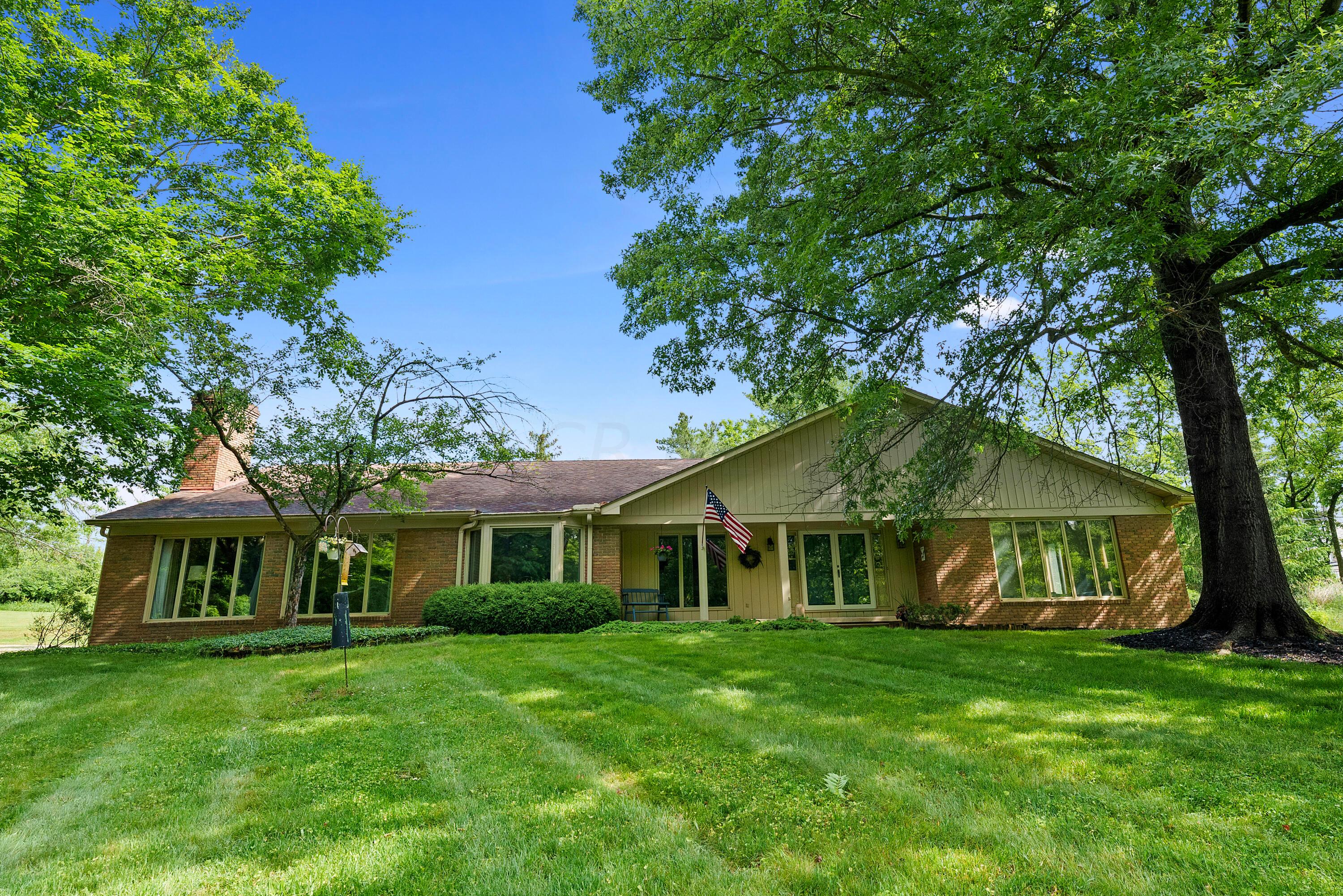 1776 Carriage Road Powell, OH 43065 - Photo 5 of 55 DSC01551