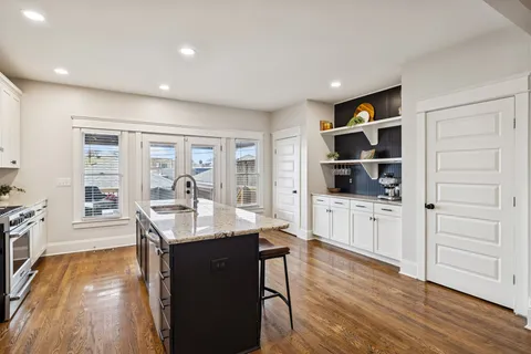 $899,000 | 952 9th Avenue South, Nashville, TN 37203