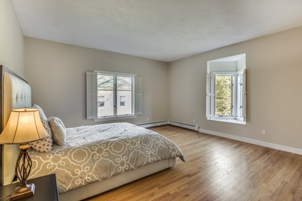 40 Solomon Pierce Road Lexington, MA 02420 - Photo 13 of 17 Gallery Image 13