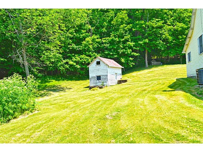 516 Waynesburg Road Washington, PA 15301 - Photo 20 of 25 Spring House