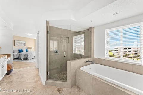 $1,200,000 | 735 N Highway, Unit 505, Indialantic, FL 32903