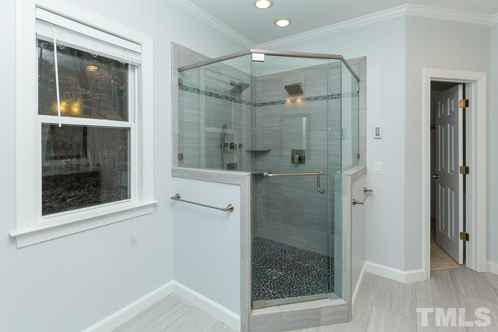 2412 Sunnystone Way Raleigh, NC 27613 - Photo 13 of 24