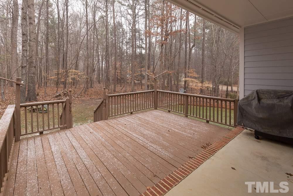 2412 Sunnystone Way Raleigh, NC 27613 - Photo 22 of 24