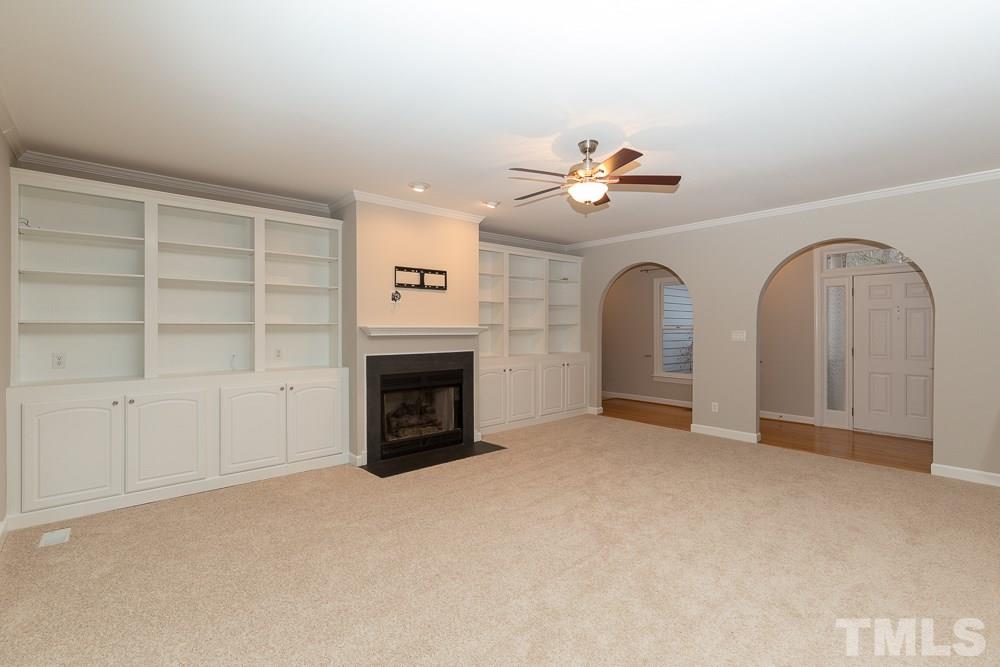 2412 Sunnystone Way Raleigh, NC 27613 - Photo 4 of 24