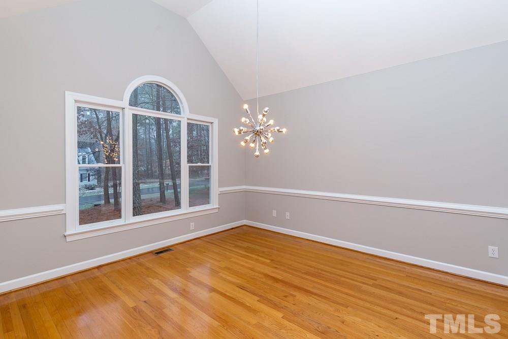 2412 Sunnystone Way Raleigh, NC 27613 - Photo 8 of 24