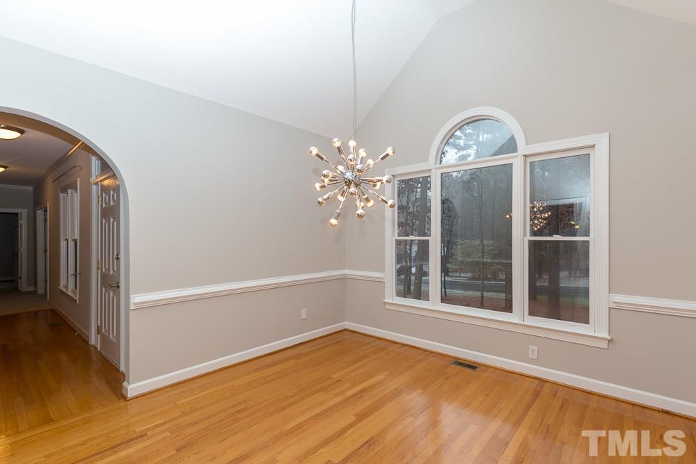 2412 Sunnystone Way Raleigh, NC 27613 - Photo 9 of 24