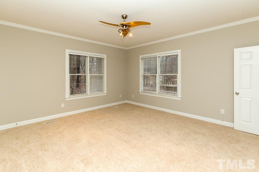 2412 Sunnystone Way Raleigh, NC 27613 - Photo 10 of 24