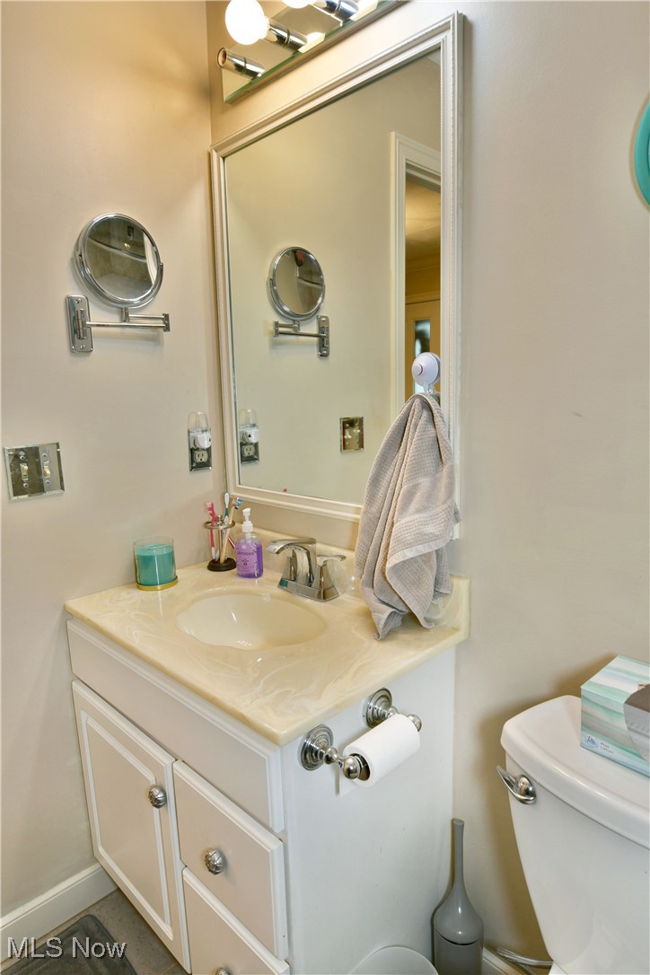 159 Mathews Road, Unit B Youngstown, OH 44512 - Photo 10 of 50 Bathroom with vanity and toilet