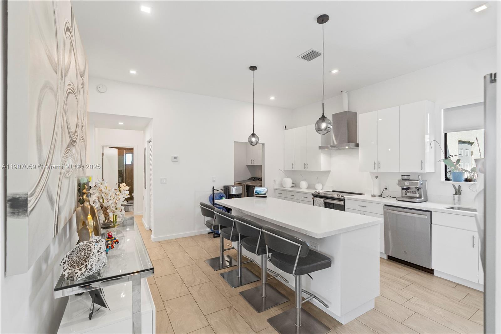 10925 Southwest 218th Terrace Miami, FL 33170 - Photo 14 of 32