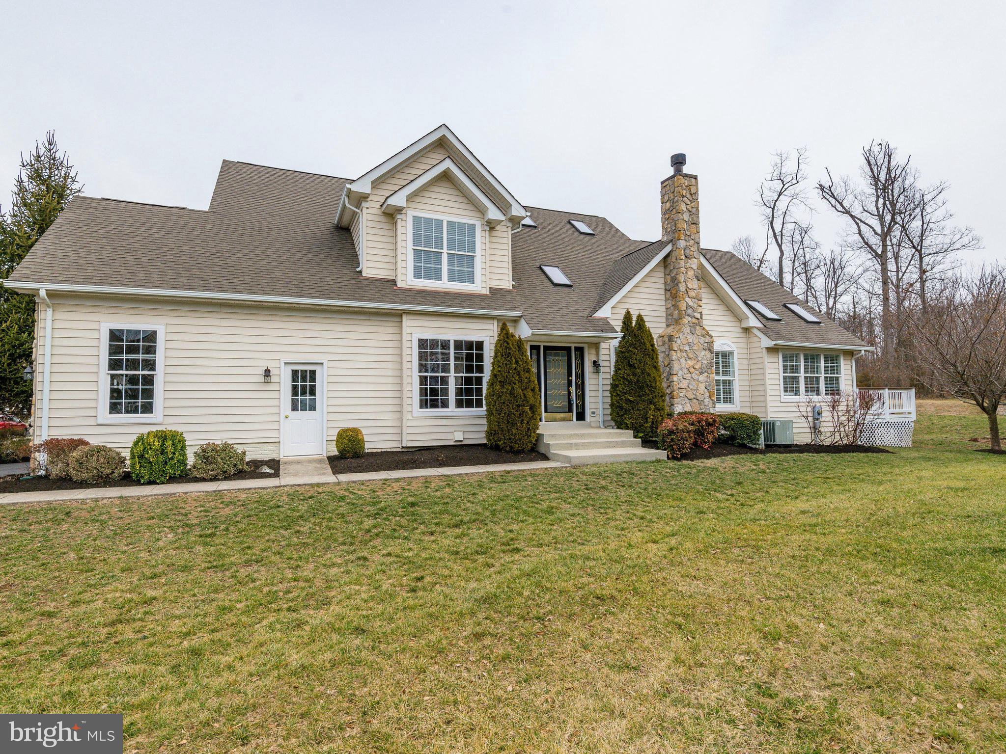 20043 Valhalla Square Ashburn, VA 20147 - Photo 2 of 30 Exterior (Front)