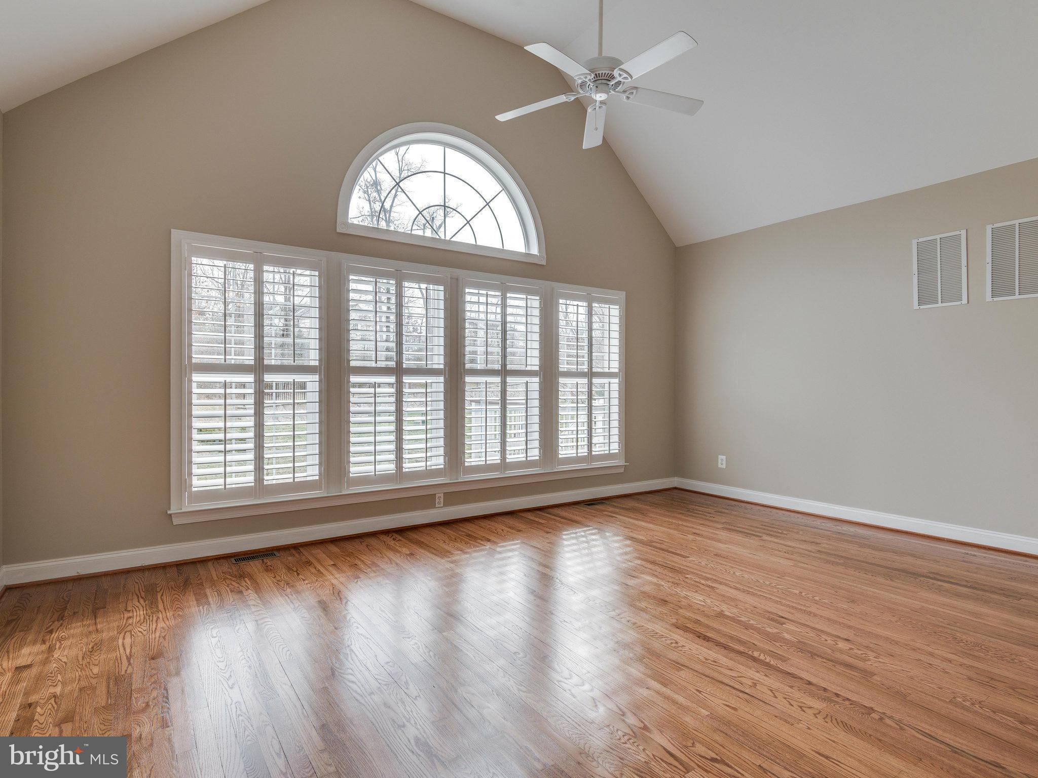 20043 Valhalla Square Ashburn, VA 20147 - Photo 14 of 30 Bedroom (Master)