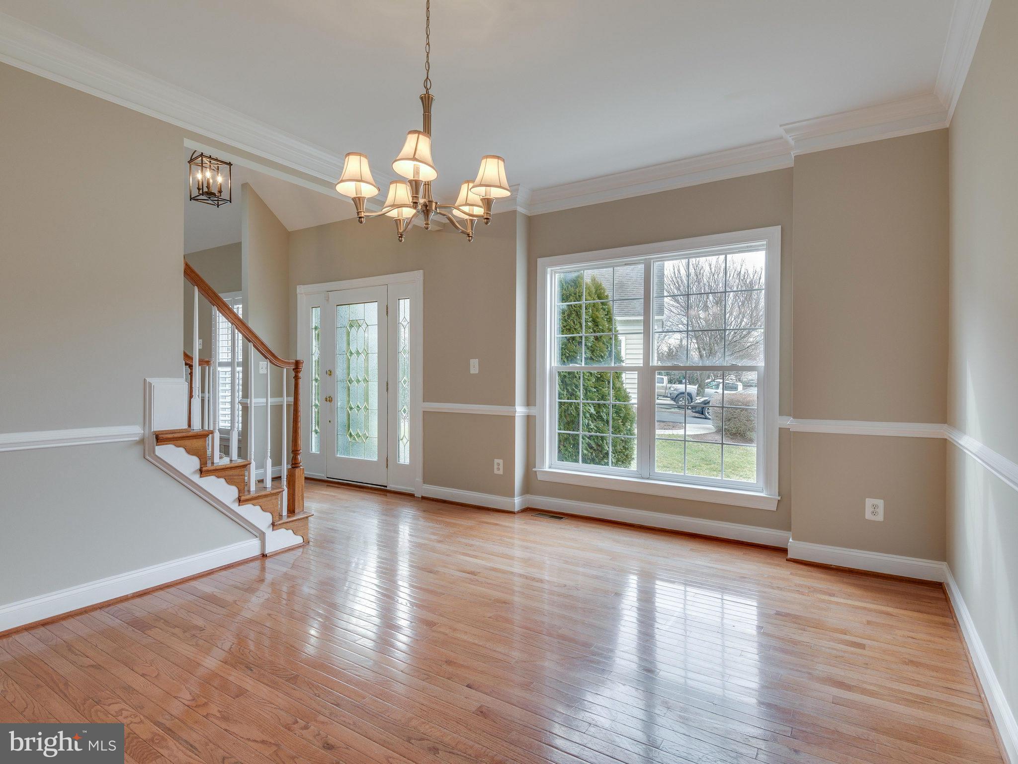 20043 Valhalla Square Ashburn, VA 20147 - Photo 8 of 30 Dining Room