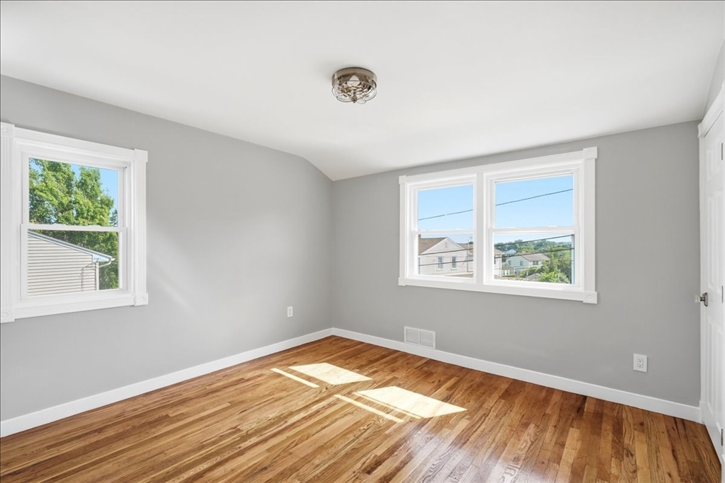 13-15 Bursley Road, Unit 13 Weymouth, MA 02191 - Photo 14 of 22