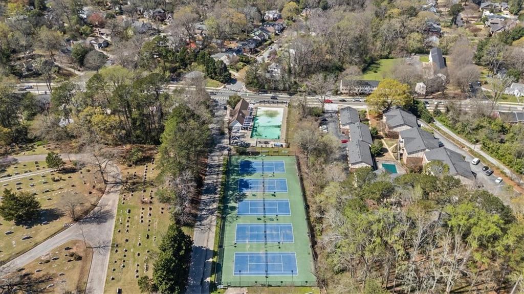 1225 Church Street, Unit J Decatur, GA 30030 - Photo 20 of 27 view of a city