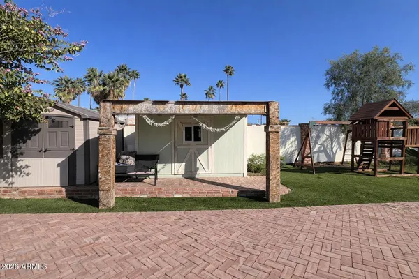 $449,000 | 21 East St Charles Avenue, Phoenix, AZ 85042