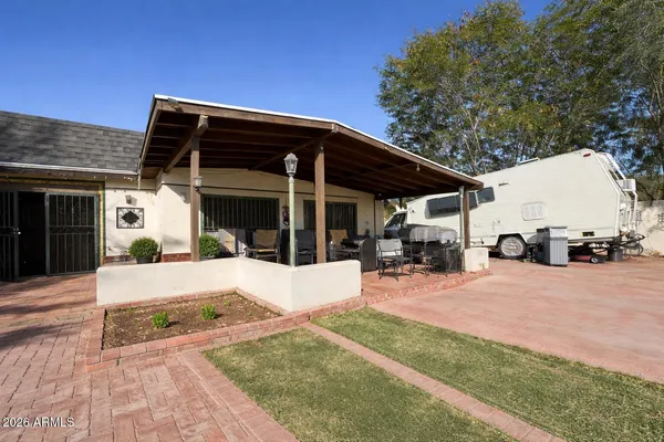 $449,000 | 21 East St Charles Avenue, Phoenix, AZ 85042