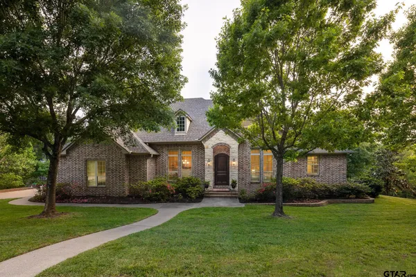 $749,900 | 14222 Pinebrook Drive, Tyler, TX 75703