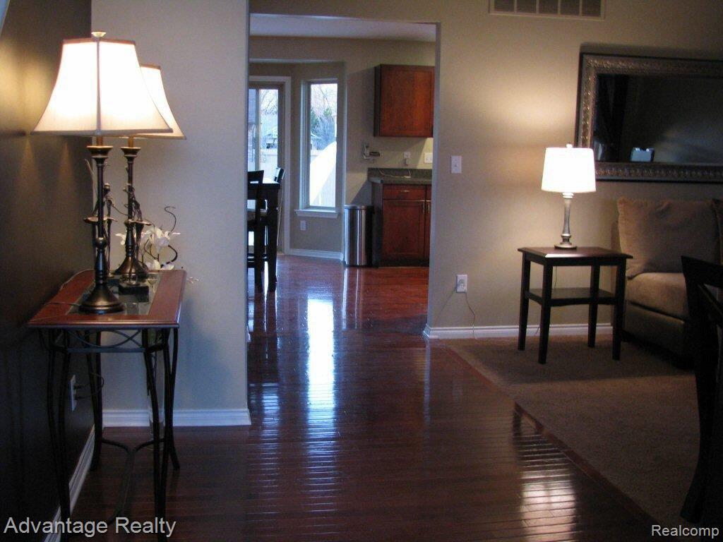 51664 Rivard Road New Baltimore, MI 48047 - Photo 2 of 13 living rm to kitchen.JPG