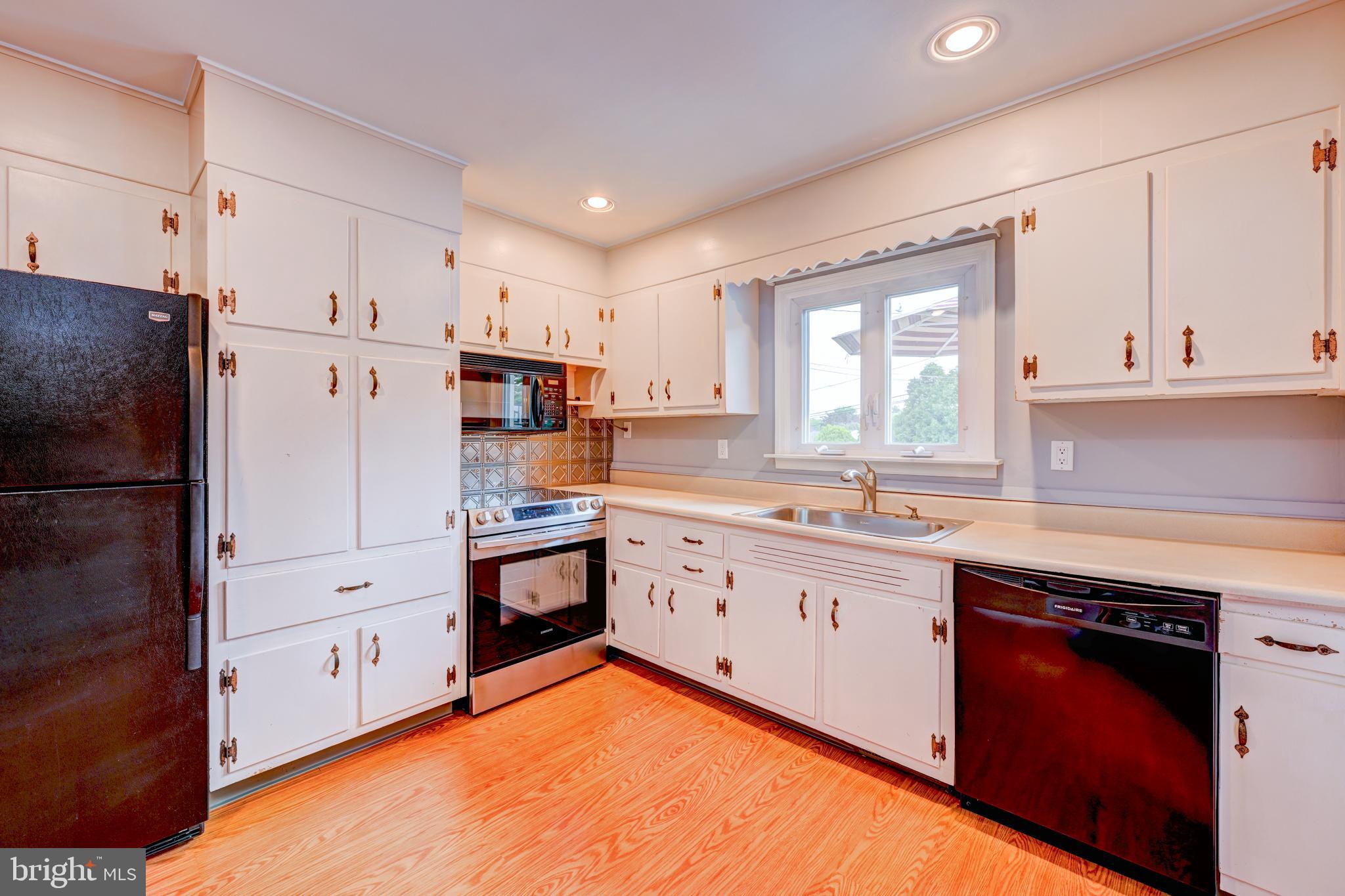 9 Rita Road Yardley, PA 19067 - Photo 6 of 28 Gallery Image 6