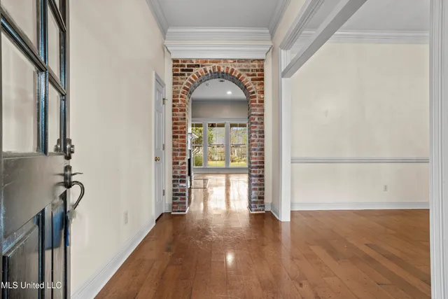 $619,000 | 124 Surgeres Place, Ocean Springs, MS 39564