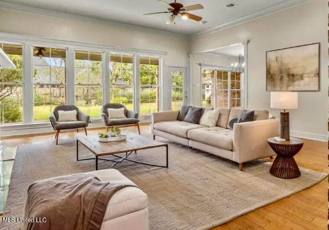 $619,000 | 124 Surgeres Place, Ocean Springs, MS 39564