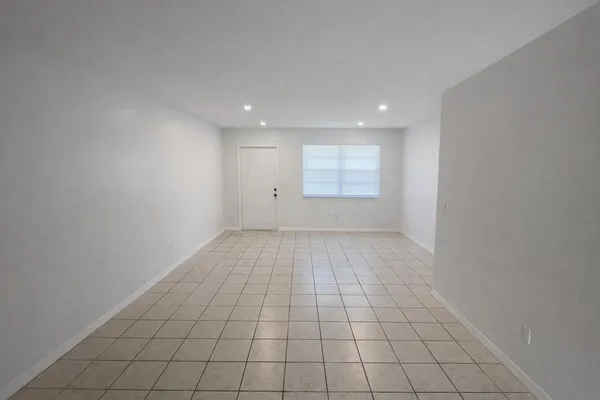$1,500 | 5010 Killarney Avenue, Unit A, Fort Pierce, FL 34951