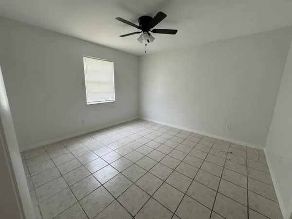 $1,500 | 5010 Killarney Avenue, Unit A, Fort Pierce, FL 34951