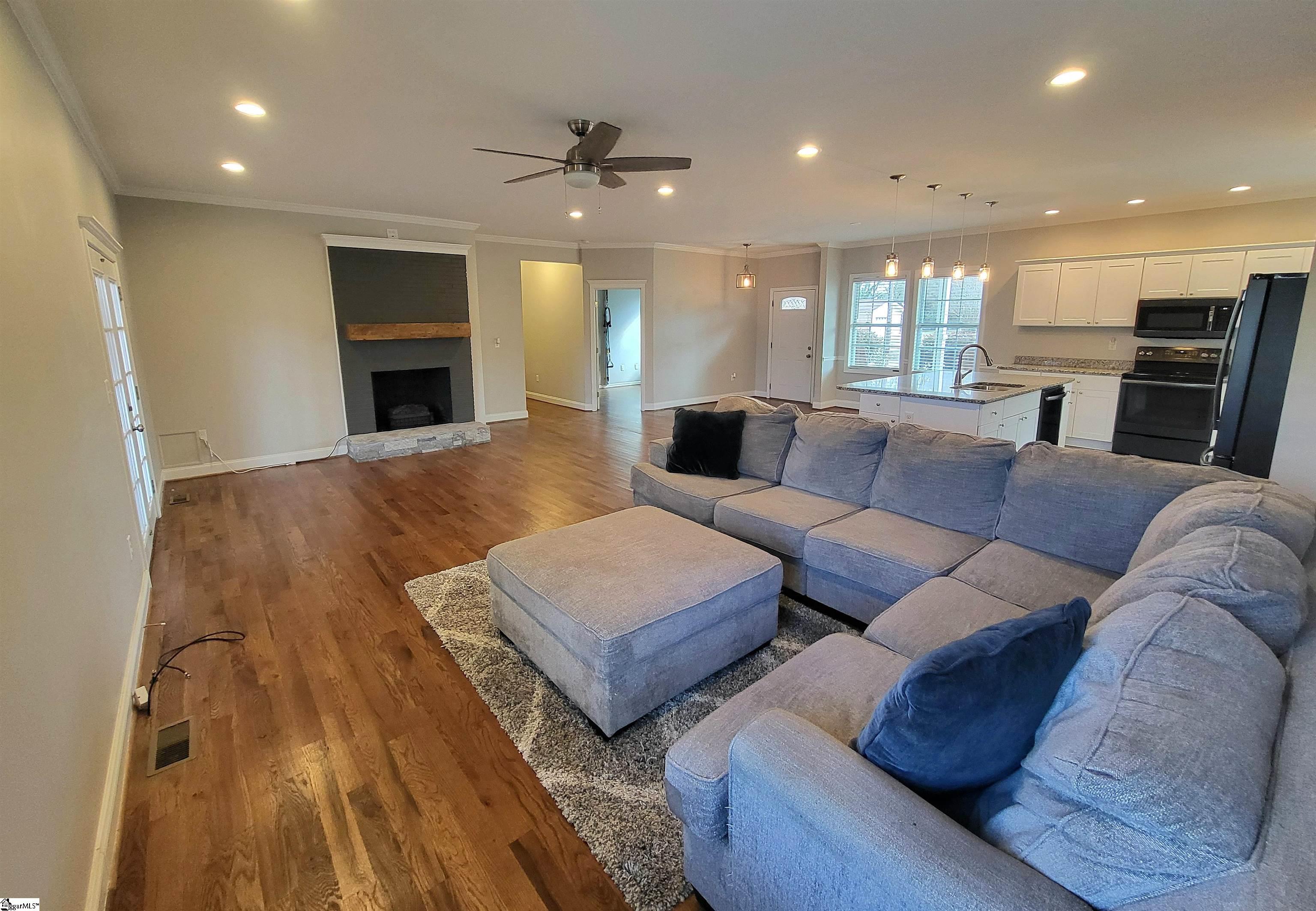 109 Buddy Avenue Greer, SC 29651 - Photo 7 of 47