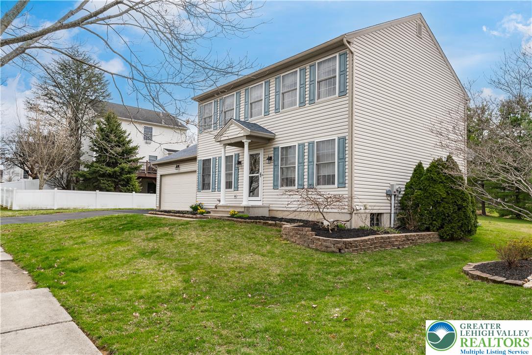 2652 Thistle Road Lower Macungie Township, PA 18062 - Photo 10 of 66