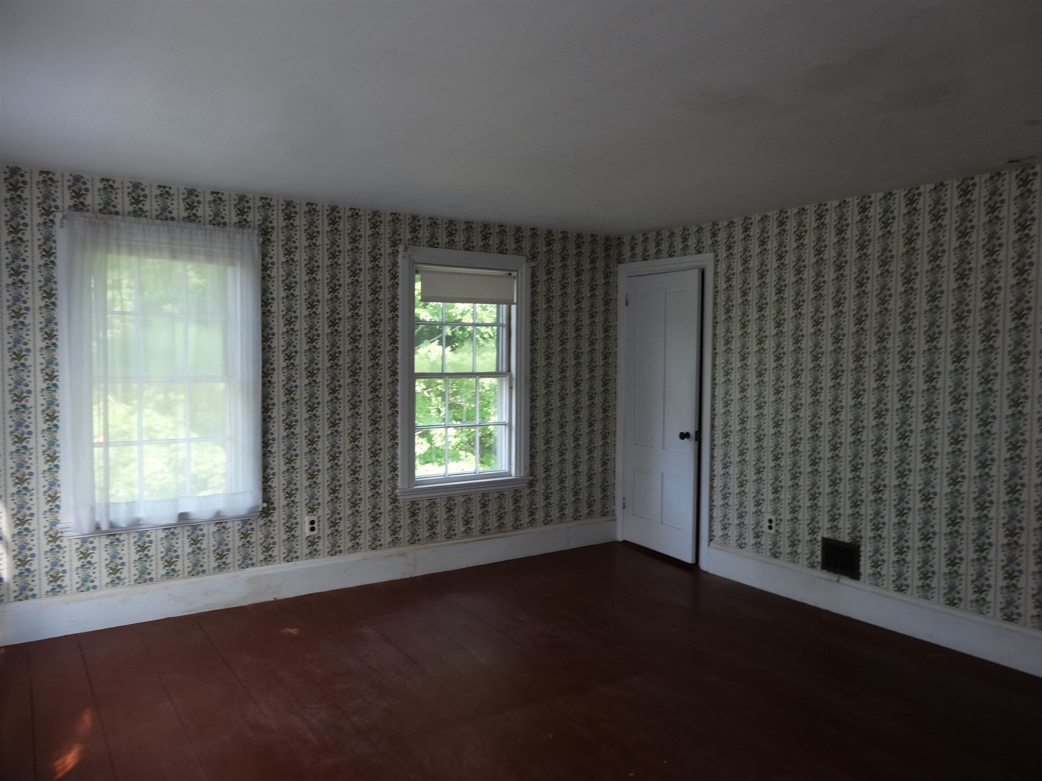 23 Weare Road Hampton Falls, NH 03844 - Photo 23 of 33