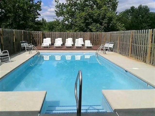 $499,900 | 501 Harbor Ridge Drive, Goodview, VA 24095