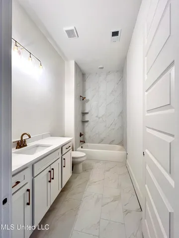 $629,900 | 2142 Lauren Way, Hernando, MS 38632