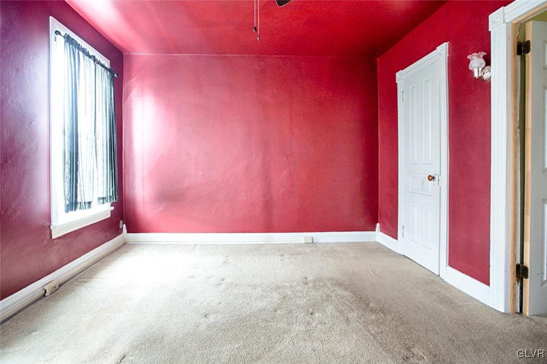 3410 North Ruch Street Whitehall, PA 18052 - Photo 9 of 17 Gallery Image 9