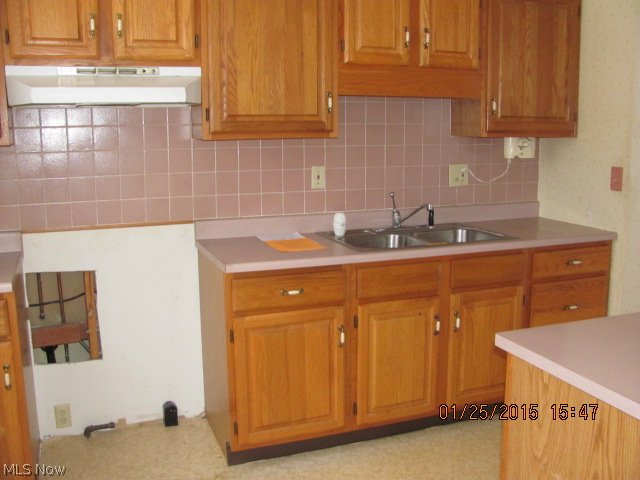 1645 Sunnyacres Road Akron, OH 44321 - Photo 2 of 10