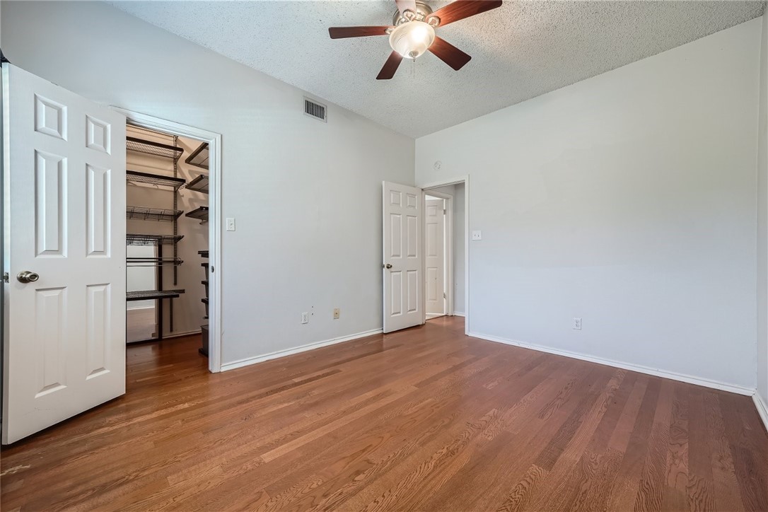 9100 Mountain Ridge Drive, Unit 106 Austin, TX 78759 - Photo 9 of 14