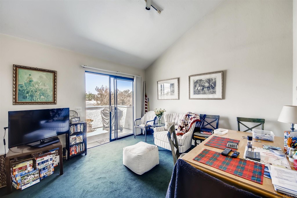 658 Santa Fe Drive Encinitas, CA 92024 - Photo 8 of 39