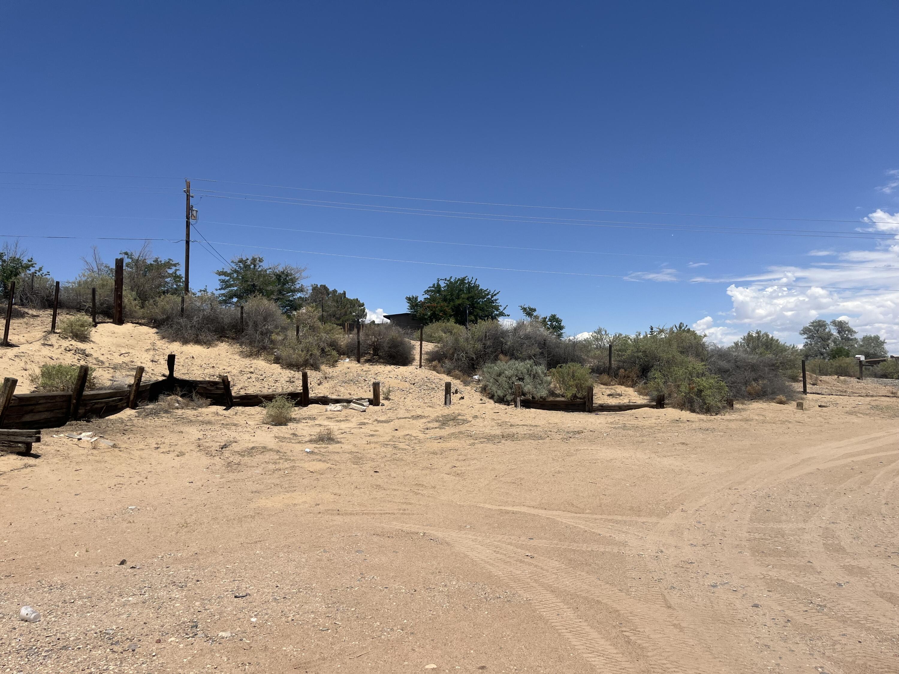 1167 Coronado Road Corrales, NM 87048 - Photo 22 of 38 Gallery Image 22