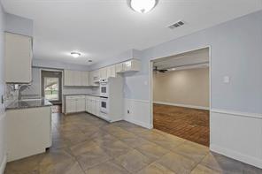 14722 Overview Drive Dallas, TX 75254 - Photo 15 of 40