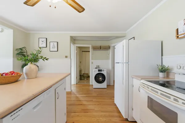 $480,000 | 408 Manchester Road, Auburn, NH 03032