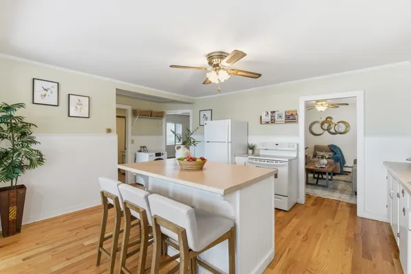 $480,000 | 408 Manchester Road, Auburn, NH 03032