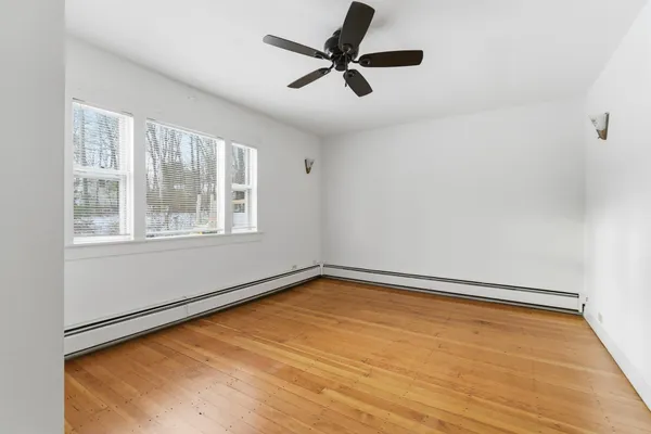 $480,000 | 408 Manchester Road, Auburn, NH 03032